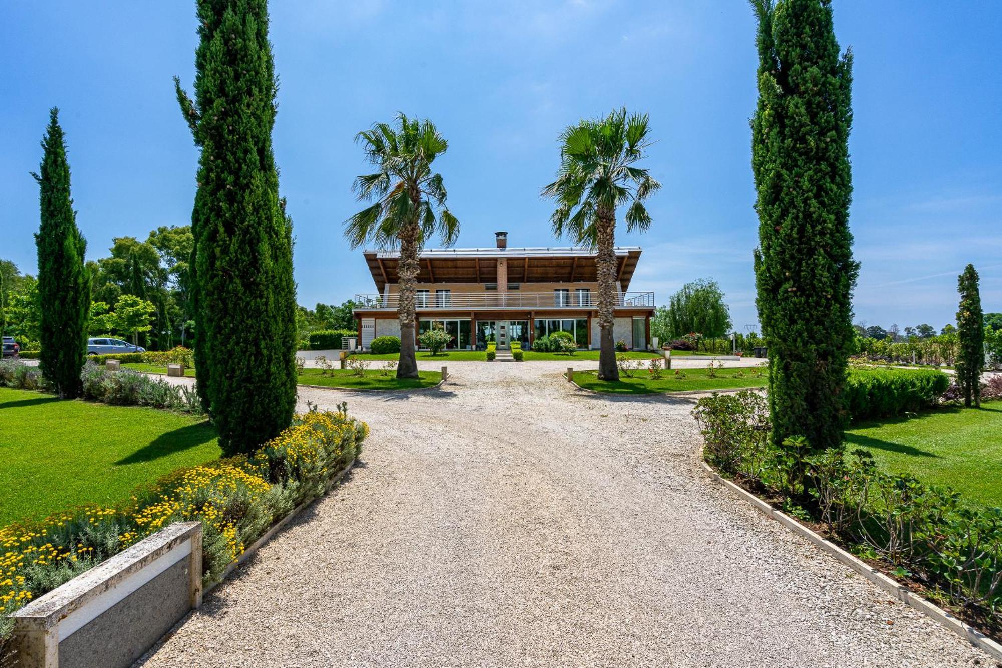 Casale Delle Ronde B&B Latina Ngoại thất bức ảnh