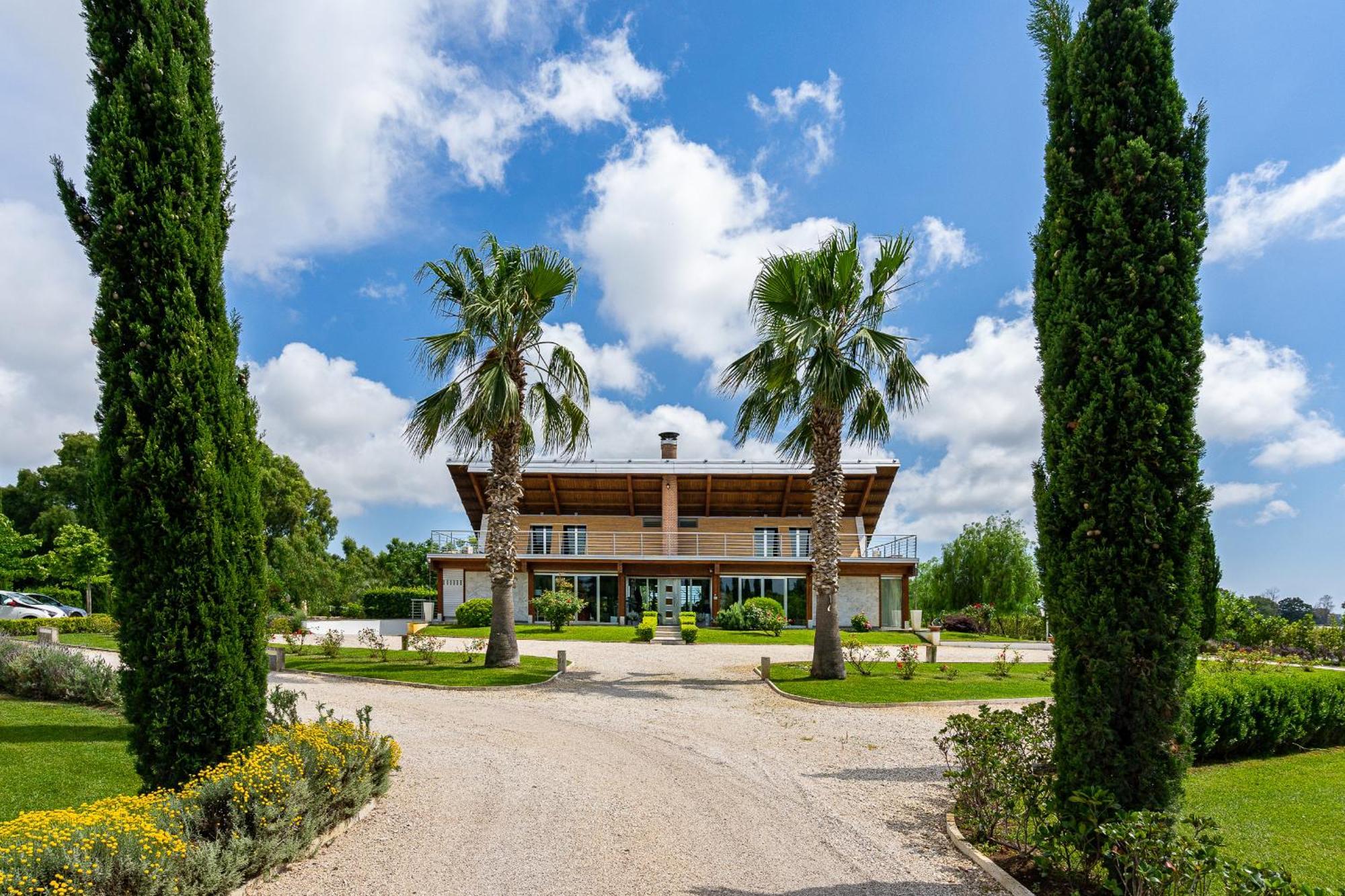 Casale Delle Ronde B&B Latina Ngoại thất bức ảnh